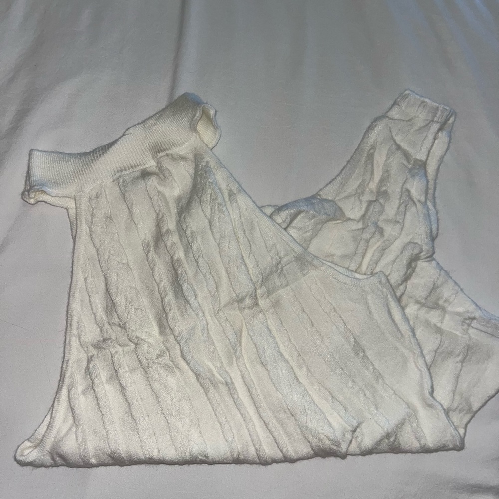 NWOT never worn cable knit indie collection bodysuit size s